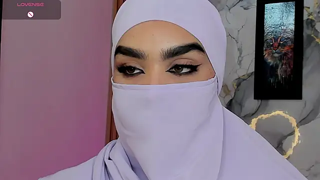 Maissa Alabi online show from 02-17-26, 07:09