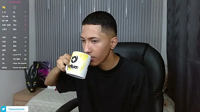 HarolddXL online show from 06-16-26, 01:58