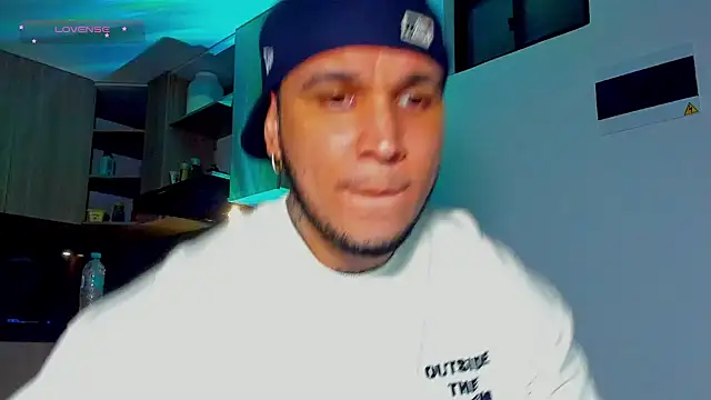 austinoficial online show from 05-27-26, 02:41
