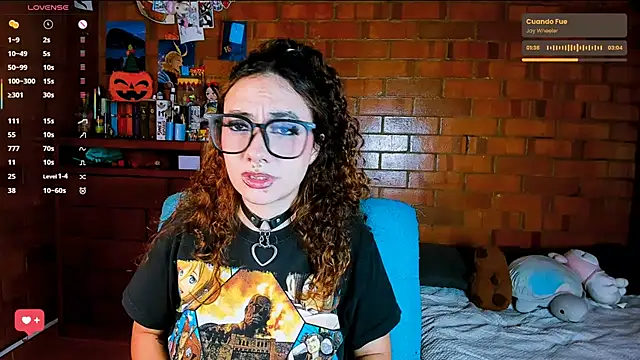 Annycolin  online show from 11-12-25, 04:13