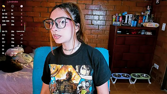 Annycolin  online show from 04-10-26, 10:14