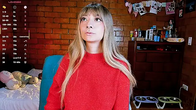 Annycolin  online show from 04-18-26, 10:32