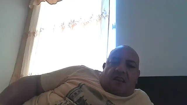 Snapshot of Sr_JakoXXXX chatting on 11-17-25, 08:14 Sr JakoXXXX online show from 11-17-25, 08:14