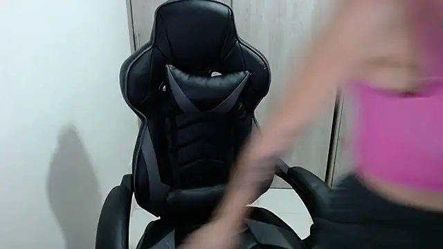 Princezzlove3 online show from 02-21-25, 12:05