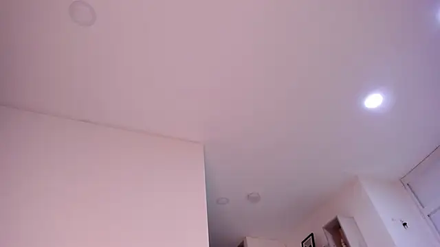 Snapshot of arturguy00 chatting on 02-27-25, 12:54 arturguy00 online show from 02-27-25, 12:54