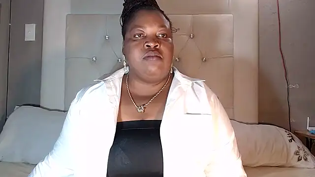 omalicha98 online show from 03-09-26, 07:12