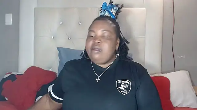 omalicha98 online show from 05-28-26, 08:22