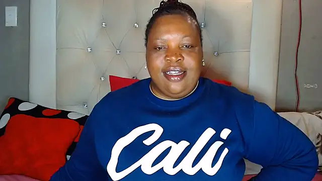 omalicha98 online show from 06-15-26, 07:21