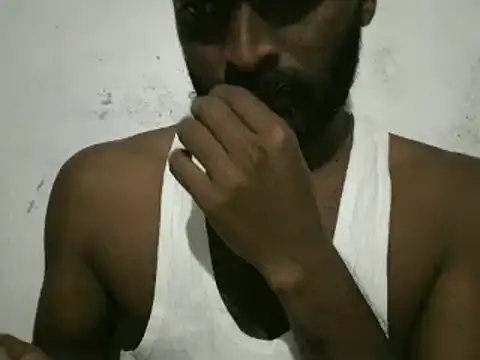 Snapshot of Raja_gamer chatting on 01-15-25, 09:45 Raja gamer online show from 01-15-25, 09:45