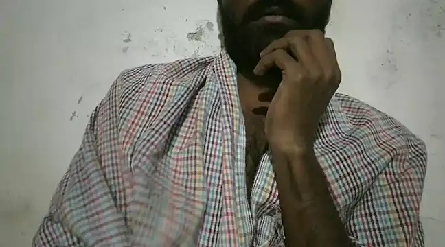 Snapshot of Raja_gamer chatting on 01-19-25, 06:43 Raja gamer online show from 01-19-25, 06:43