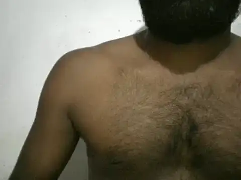 Snapshot of Raja_gamer chatting on 02-01-25, 08:29 Raja gamer online show from 02-01-25, 08:29