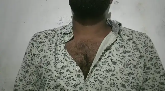 Snapshot of Raja_gamer chatting on 02-04-25, 09:07 Raja gamer online show from 02-04-25, 09:07