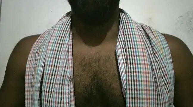 Snapshot of Raja_gamer chatting on 02-13-25, 06:05 Raja gamer online show from 02-13-25, 06:05