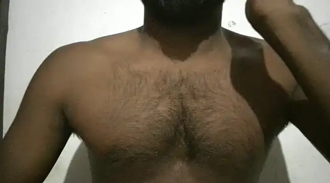 Snapshot of Raja_gamer chatting on 02-14-25, 09:34 Raja gamer online show from 02-14-25, 09:34