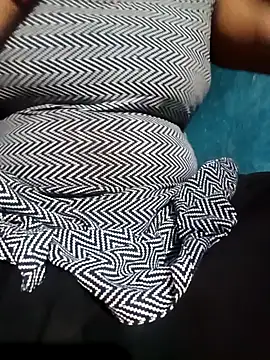 Snapshot of Haseena_Baby chatting on 02-08-25, 05:18 Haseena Baby online show from 02-08-25, 05:18