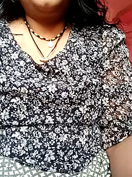 Snapshot of Haseena_Baby chatting on 03-22-25, 09:34 Haseena Baby online show from 03-22-25, 09:34