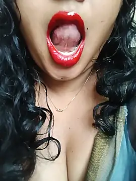 Snapshot of Haseena_Baby chatting on 06-28-26, 06:52 Haseena Baby online show from 06-28-26, 06:52