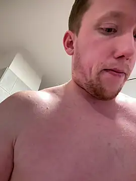 Snapshot of Sklavesucht2025 chatting on 02-11-25, 09:35 Sklavesucht2025 online show from 02-11-25, 09:35