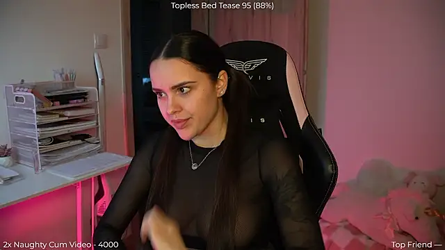 Snapshot of NaomiiMoon chatting on 03-08-26, 04:44 NaomiiMoon online show from 03-08-26, 04:44