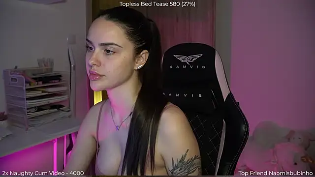 Snapshot of NaomiiMoon chatting on 03-14-26, 05:29 NaomiiMoon online show from 03-14-26, 05:29