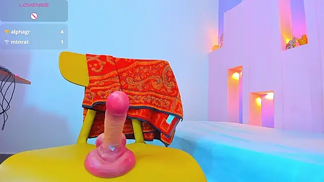 Snapshot of ScarletEmber3 chatting on 02-18-25, 09:54 ScarletEmber3 online show from 02-18-25, 09:54