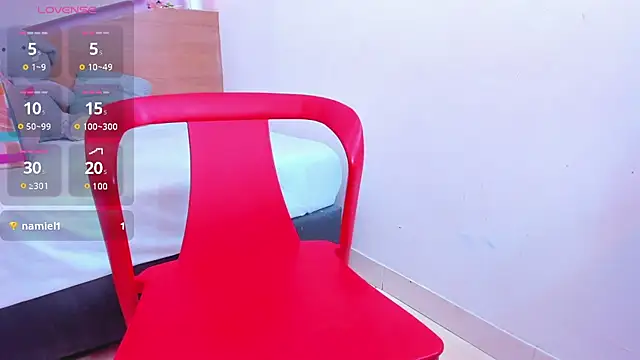 Snapshot of ScarletEmber3 chatting on 03-08-25, 10:32 ScarletEmber3 online show from 03-08-25, 10:32