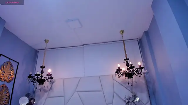 Aitana Hilton  online show from 11-28-25, 12:19