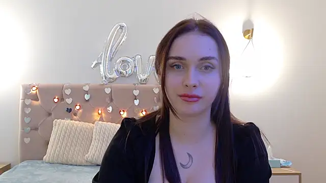 Lilliana Moon online show from 02-07-25, 12:28