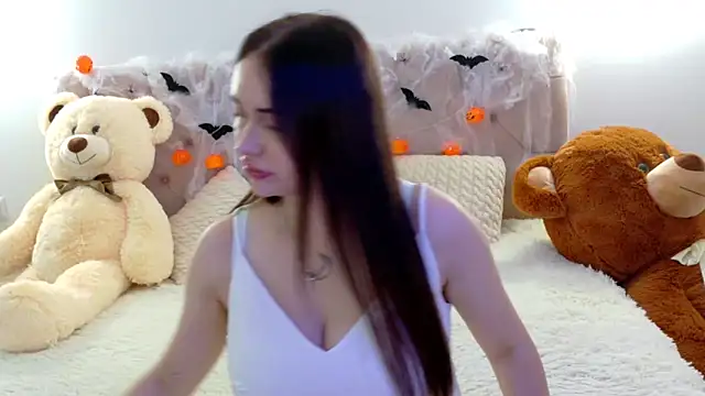 Lilliana Moon online show from 11-13-25, 08:02