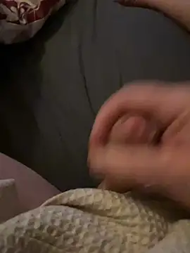 Snapshot of pawprzy chatting on 01-29-25, 07:11 pawprzy online show from 01-29-25, 07:11