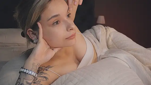 Bella Alita online show from 03-17-25, 02:41