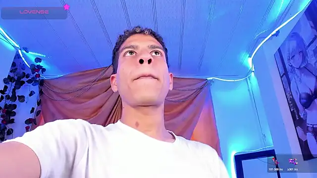 Snapshot of Ethan_Boyy chatting on 11-03-25, 09:27 Ethan Boyy online show from 11-03-25, 09:27