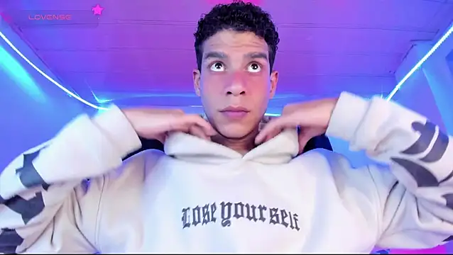 Ethan Boyy online show from 04-22-26, 07:26