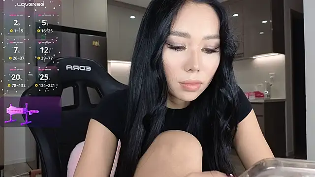 asianqueeny online show from 10-27-25, 04:11