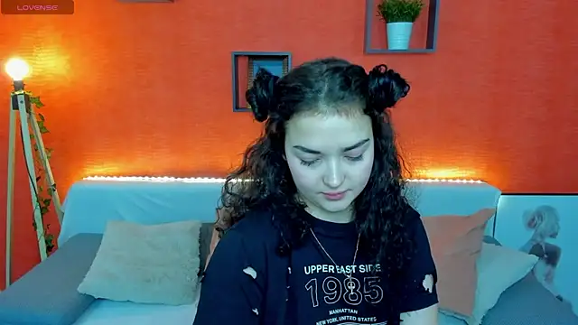 AmeliaLoveee online show from 01-29-25, 05:45