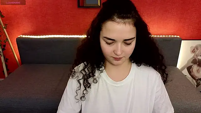 AmeliaLoveee online show from 01-31-25, 05:42