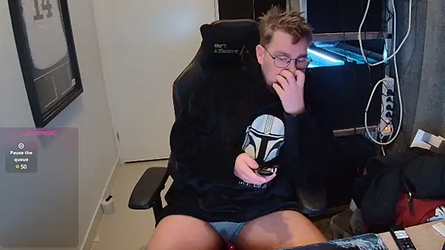 Snapshot of justinitt chatting on 01-31-25, 04:47 justinitt online show from 01-31-25, 04:47