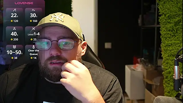 Snapshot of justinitt chatting on 10-12-25, 09:19 justinitt online show from 10-12-25, 09:19