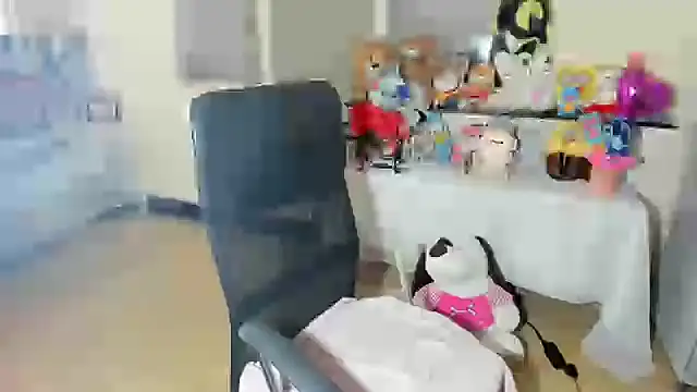 thamara226 online show from 03-09-26, 01:04