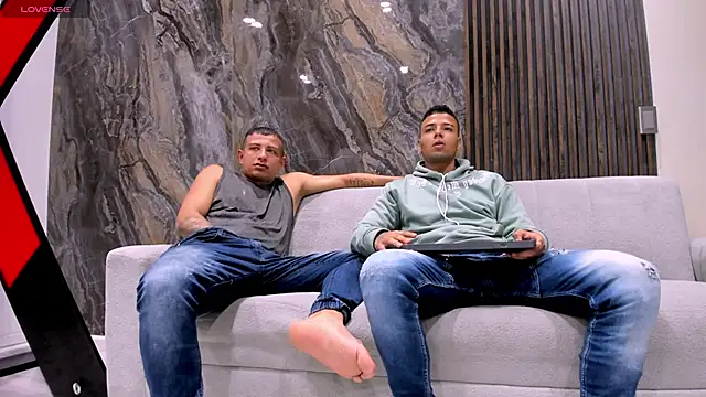 Snapshot of friendship_x chatting on 02-21-25, 06:07 friendship x online show from 02-21-25, 06:07