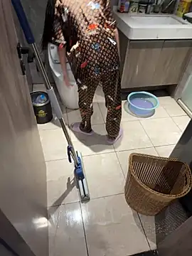 Snapshot of TOP_ping chatting on 02-25-25, 07:36 TOP ping online show from 02-25-25, 07:36