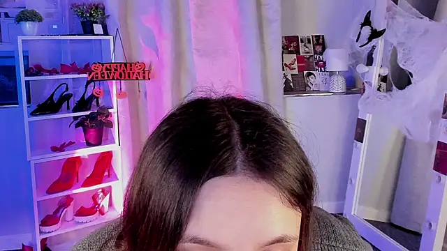 Sahara Shields online show from 10-25-25, 10:56