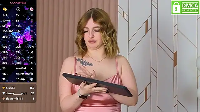 Snapshot of Eva__Summer chatting on 02-20-25, 07:41 Eva Summer online show from 02-20-25, 07:41