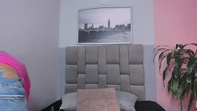 janna lopez  online show from 12-05-25, 12:47