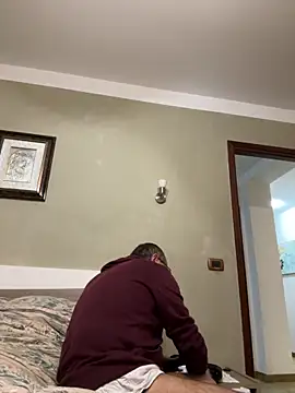 Snapshot of sempreilmio2 chatting on 02-19-25, 07:27 sempreilmio2 online show from 02-19-25, 07:27