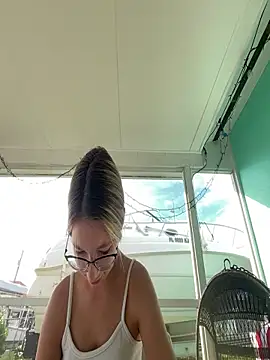 Hatgirl69 online show from 09-22-25, 12:51