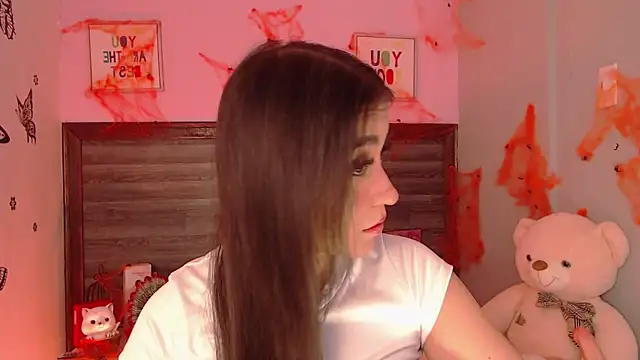 Snapshot of AdaaMillan chatting on 10-24-25, 10:55 AdaaMillan online show from 10-24-25, 10:55