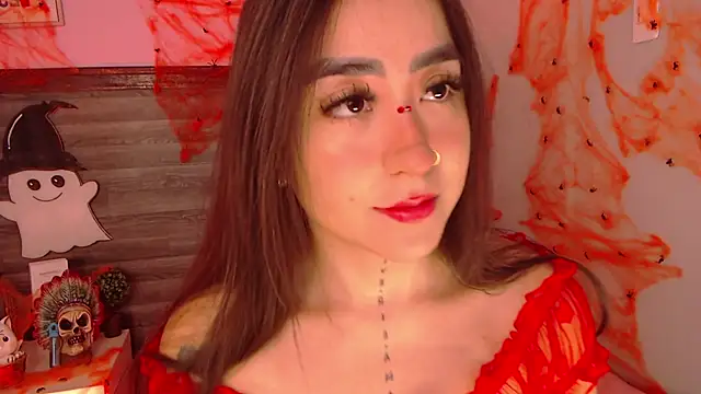 Snapshot of AdaaMillan chatting on 10-29-25, 12:18 AdaaMillan online show from 10-29-25, 12:18