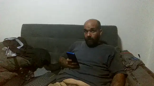 Snapshot of Chubi6669 chatting on 02-13-25, 10:43 Chubi6669 online show from 02-13-25, 10:43