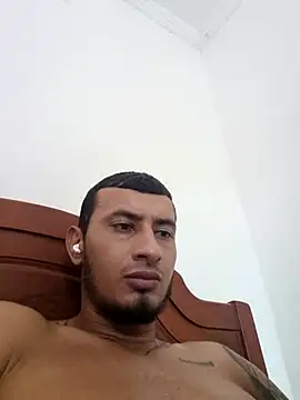 DrakeVega online show from 02-01-25, 05:37